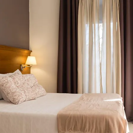 Centro Imperial Guest house *